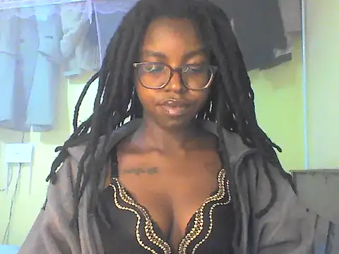 Snapshot of Ebonymuse chatting on July 14, 6:07 am Ebonymuse online show from July 14, 6:07 am