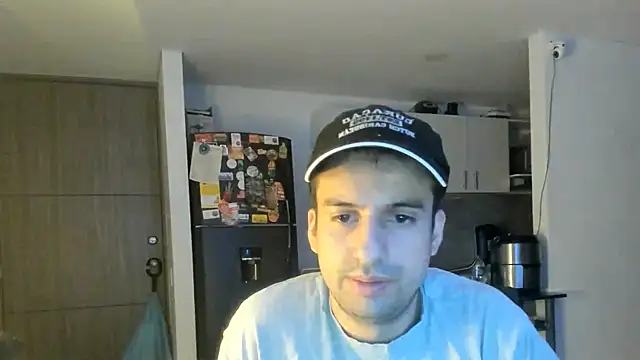 iammateo99 online show from July 16, 9:04 am
