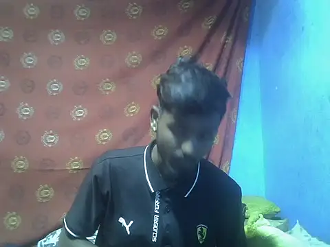 Mrsmiles001 online show from August 3, 5:38 pm