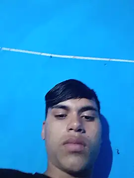 Snapshot of Jesusito19_cm chatting on July 15, 7:02 am Jesusito19 cm online show from July 15, 7:02 am