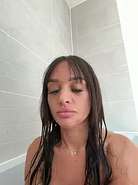 Sofiabellex online show from August 2, 1:31 pm
