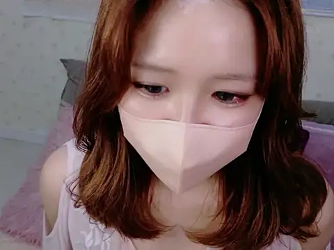 Snapshot of nami73nami_ chatting on July 16, 1:39 pm nami73nami online show from July 16, 1:39 pm