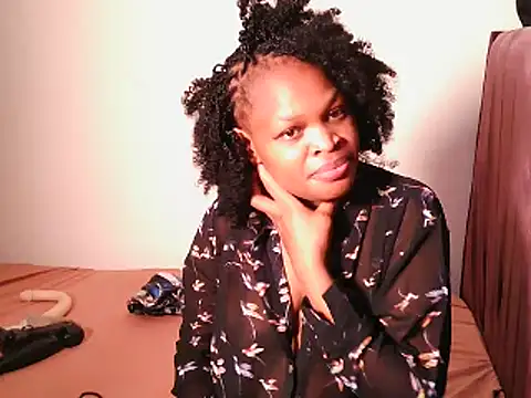 leylawalker online show from July 15, 9:09 pm