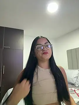 mi miia online show from August 5, 10:44 pm