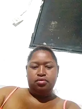 Snapshot of nailyn chatting on August 5, 11:02 am nailyn online show from August 5, 11:02 am