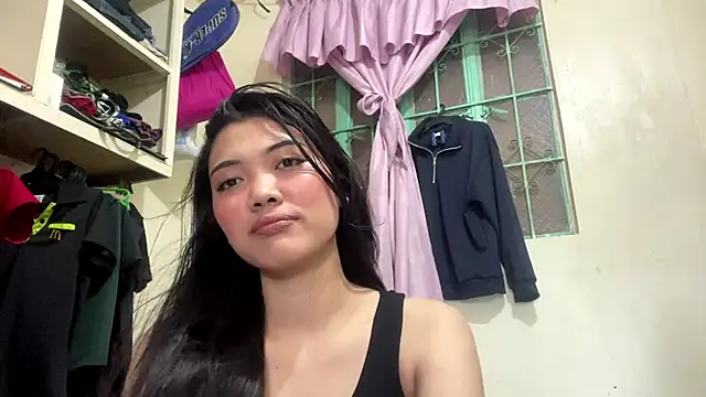 Snapshot of AlizaNakatsu chatting on July 22, 3:31 am AlizaNakatsu online show from July 22, 3:31 am