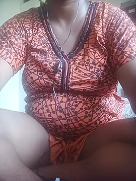 Snapshot of santhiya-for-yours chatting on July 24, 8:12 am santhiya-for-yours online show from July 24, 8:12 am