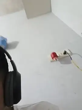 Snapshot of NAVINUKhot_boy chatting on July 17, 1:51 pm NAVINUKhot boy online show from July 17, 1:51 pm
