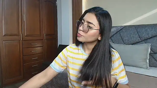 Snapshot of AriaJoy_ chatting on July 22, 12:19 pm AriaJoy online show from July 22, 12:19 pm