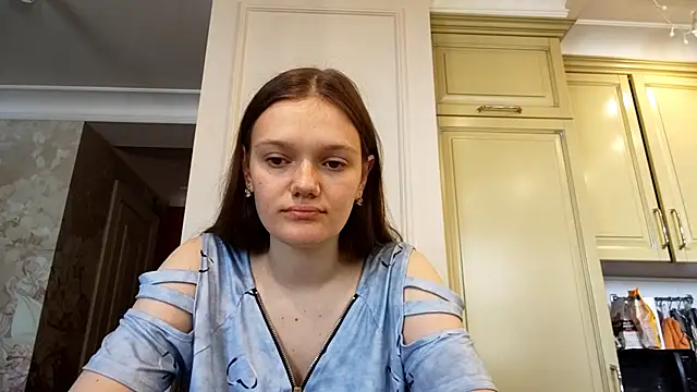 Snapshot of MarloOsburn chatting on July 20, 10:07 am MarloOsburn online show from July 20, 10:07 am