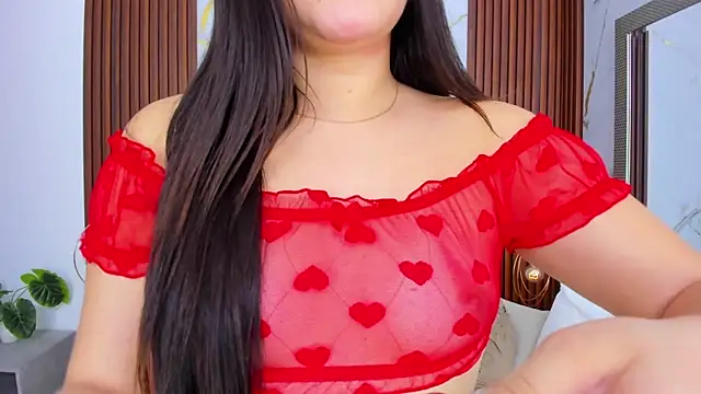 miabelluci1 online show from July 21, 12:29 pm