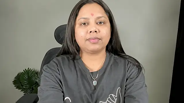 Aliya datt online show from July 17, 8:35 pm