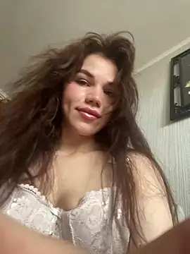 Snapshot of helly_dan chatting on July 20, 11:34 am helly dan online show from July 20, 11:34 am