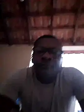 Snapshot of mineirinho45 chatting on July 19, 8:01 pm mineirinho45 online show from July 19, 8:01 pm