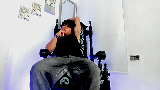 Snapshot of Zackcito chatting on July 19, 12:14 am Zackcito online show from July 19, 12:14 am