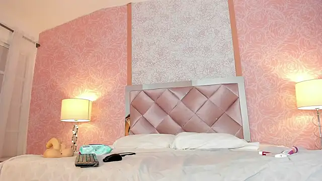 Jenna1  online show from March 14, 12:43 pm