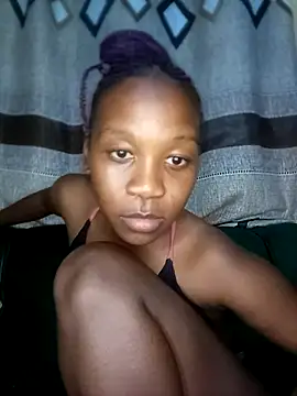 Snapshot of Staria_luxe chatting on July 20, 6:10 pm Staria luxe online show from July 20, 6:10 pm