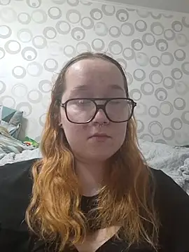 FionaDior online show from July 21, 5:59 pm