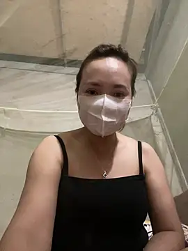 Snapshot of -Phuongthao- chatting on July 24, 2:04 pm -Phuongthao- online show from July 24, 2:04 pm