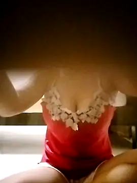 skinny lovely online show from July 27, 11:39 am