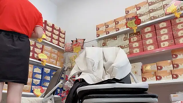 Katy Bae online show from April 6, 4:46 am