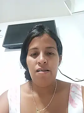Hurtad 12 online show from July 31, 1:10 pm