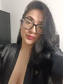 Pamelaa Mar online show from July 28, 8:43 am