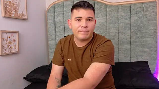 AdrianLust online show from July 28, 4:41 am