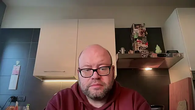 theitalianbear online show from February 7, 6:50 am