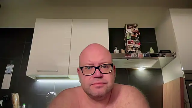 theitalianbear online show from July 22, 12:24 am