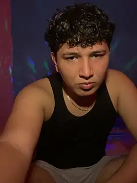 Eduardosexy  online show from August 8, 11:28 pm