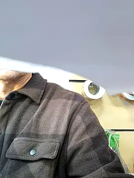 Juanpaulo1937 online show from August 3, 11:15 am