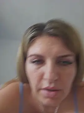 Bianca Ella online show from August 2, 7:51 am