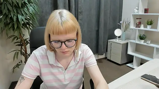 VanitaHymas online show from July 29, 9:51 am