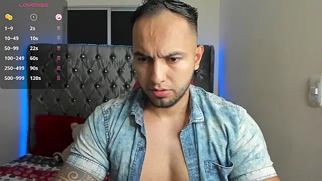 mrloganfuck1 online show from June 7, 5:44 am