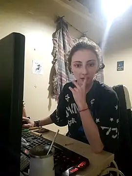 Snapshot of astrid20261 chatting on July 31, 4:12 am astrid20261 online show from July 31, 4:12 am