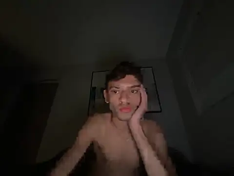 Alextwink01 online show from July 29, 3:37 am