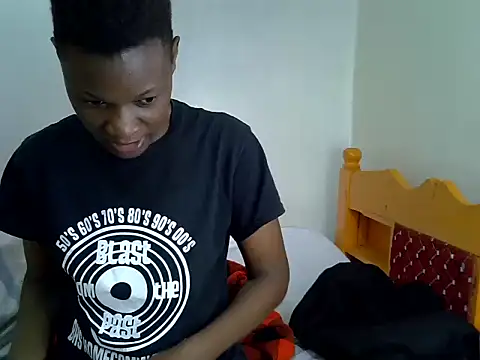 Snapshot of pretty_banice chatting on August 6, 11:12 am pretty banice online show from August 6, 11:12 am