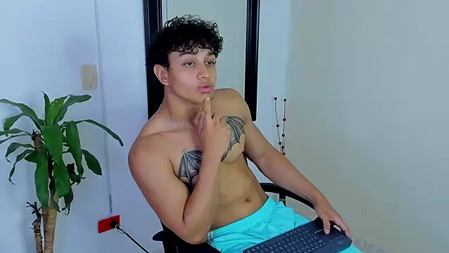 Kai grayson online show from August 8, 3:30 am
