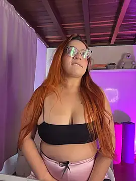 Miaaa Peach online show from August 5, 4:54 pm