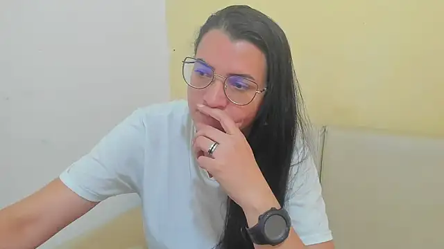 MARILYN GARCIA online show from April 27, 2:04 pm