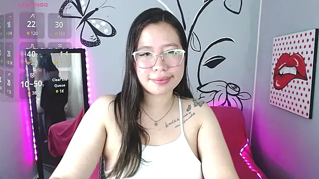 BabyAkemi online show from August 7, 12:40 pm