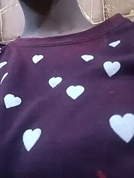 HOTTT TEEN online show from August 8, 11:01 am
