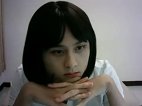 minjunXuu online show from August 8, 5:15 pm