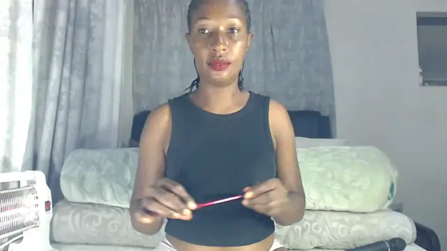 leanna23 online show from April 19, 3:17 am