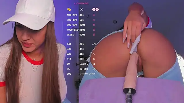 Dakota Blare online show from April 7, 9:10 am