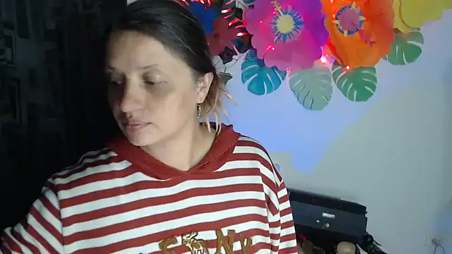 kattydirtylol online show from March 15, 3:12 am