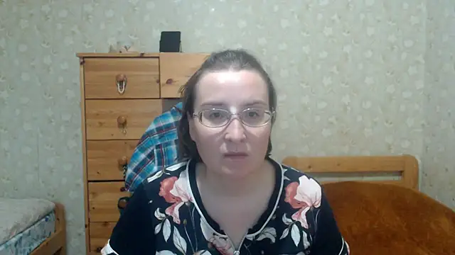 Smart Rose online show from September 30, 2:33 pm