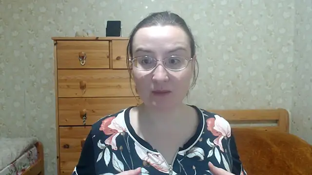 Smart Rose online show from November 22, 3:22 pm