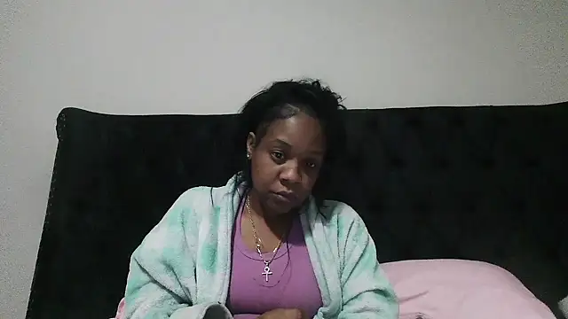 Snapshot of Beautifulkash chatting on February 5, 2:27 am Beautifulkash online show from February 5, 2:27 am
